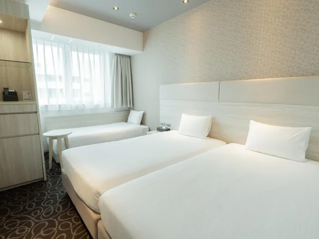 غرفة ثلاثية، Hotel Aqua Citta Naha by WBF 2/3