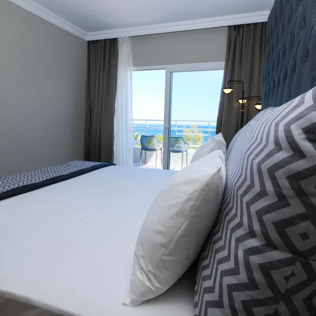 جناح بجاكوزي، Sea City Devran Hotel & Spa 4/10
