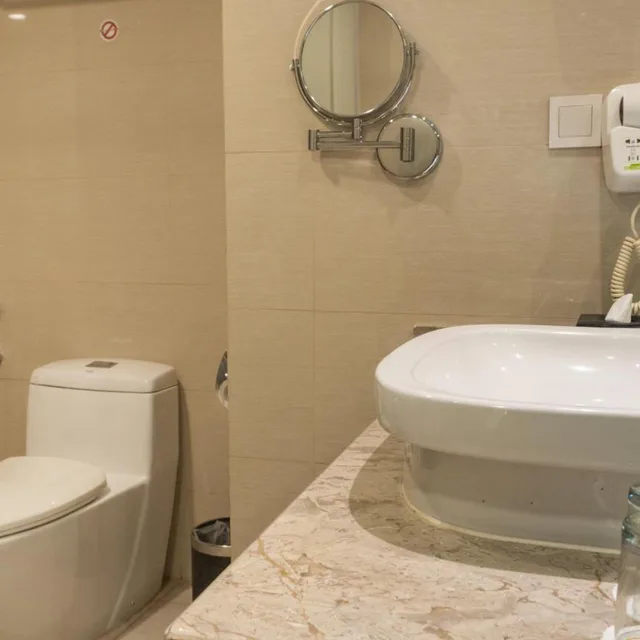 Room, Twin Beds, Balcony, Grand Sunshine Resort and Convention 3/3