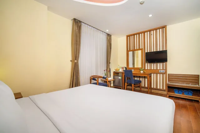 غرفة قياسية بسرير كينج، ANFADA Hotel Danang 3/10