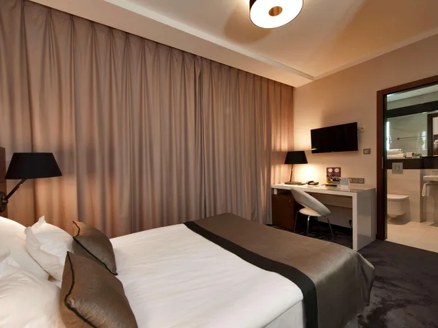 غرفة كومفورت بسرير مزدوج، Mercure Bydgoszcz Sepia 2/6
