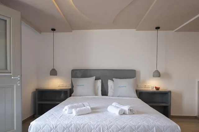 Deluxe, Double Bed, Caldera View, Hot Tub، Villa Galinia 1/1