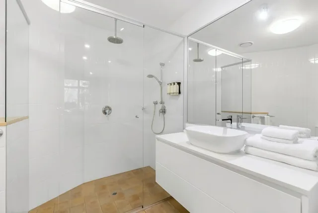 2 Bedrooms, Apartment, King and Twin Beds, SANCTUARY PALM COVE 13/15