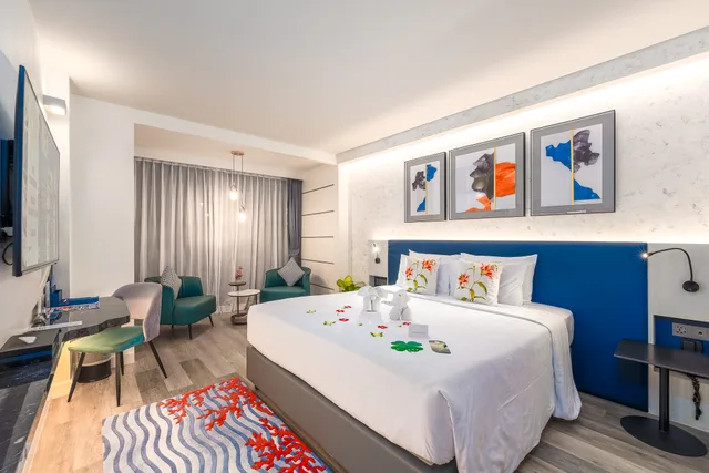 استوديو ديلوكس بسرير كينج، Hotel Clover Patong Phuket 4/4
