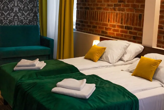 غرفة كومفورت ثلاثية بسريرين منفصلين مع أريكة، Hotel Artus 10/10