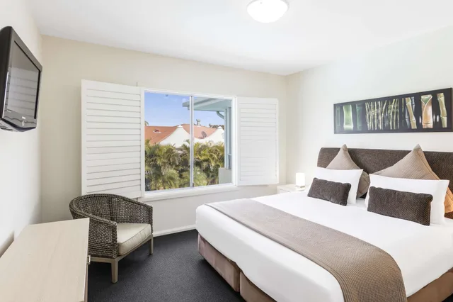 2 Bedrooms, Apartment, King and Twin Beds, Plunge Pool، Oaks Port Stephens Pacific Blue Resort 3/7