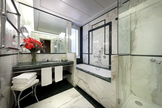 جناح جونيور بإطلالة على البحر، Eurostars Hotel Excelsior 8/8