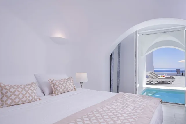 جناح بسرير مزدوج بحوض جاكوزي، Amber Light Villas 2/4