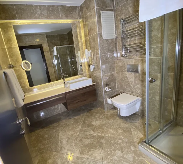 غرفة سوبيريور بسرير مزدوج أو سريرين منفصلين، Four Doors Hotel 2/2