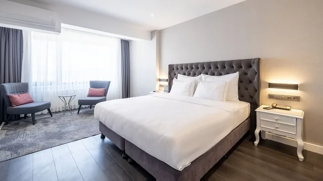 استوديو ديلوكس بسرير كينج بإطلالة على البحر، Loop Hotel Bosphorus Istanbul 1/5