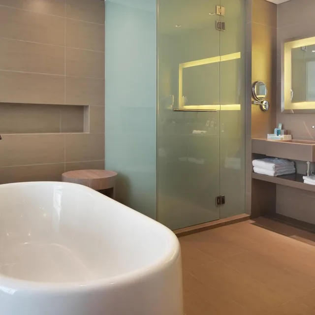 جناح تنفيذي بسرير كينج، Noble Resort Hotel Melaka 4/5