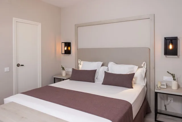Garden, Superior, Triple, with View، RVHotels Broquetas Spa Termal 1/4