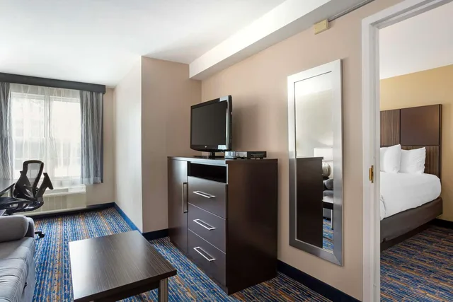 جناح بسريرين كوين، Best Western Plus Fairfield Hotel 3/4