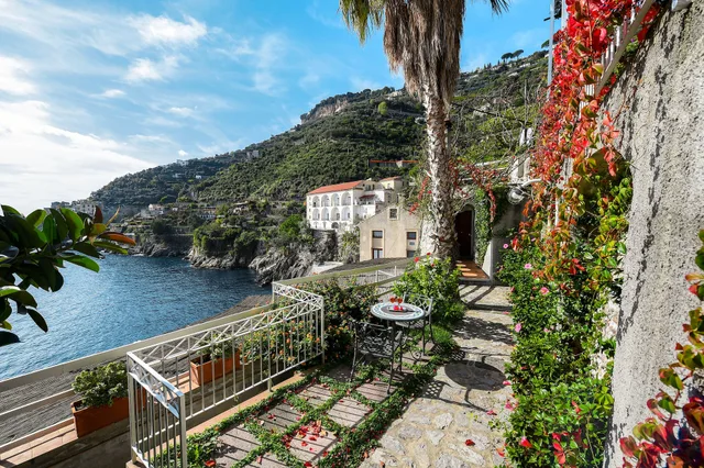 جناح استوديو جونيور بإطلالة على البحر بشرفة، Ravello Art Hotel Marmorata 1/10