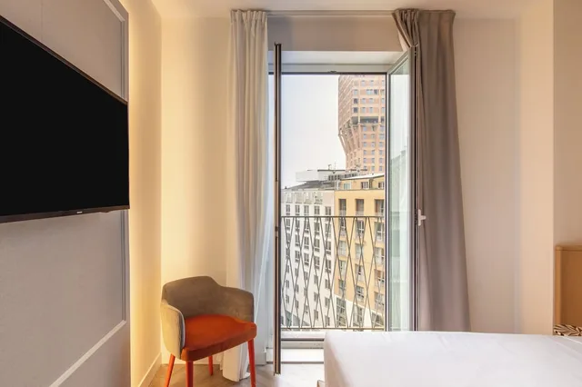 غرفة مزدوجة بشرفة، B&B Hotel Milano Duomo Velasca 6/8