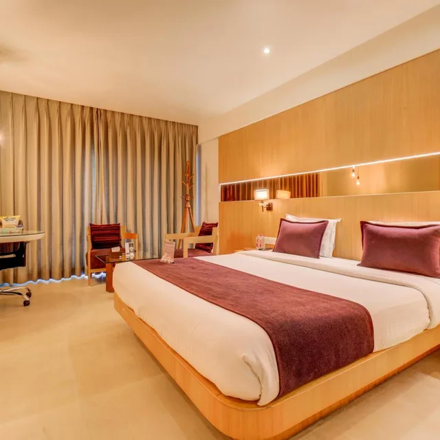 غرفة ديلوكس، The Ssk Solitaire Hotel & Banquets 7/10