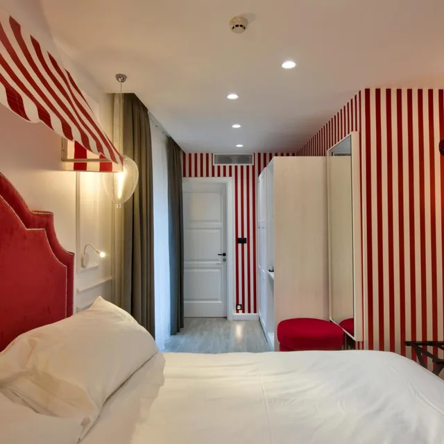 غرفة كومفورت بسرير مزدوج أو سريرين منفصلين، Holm Hotel And Spa 1/8