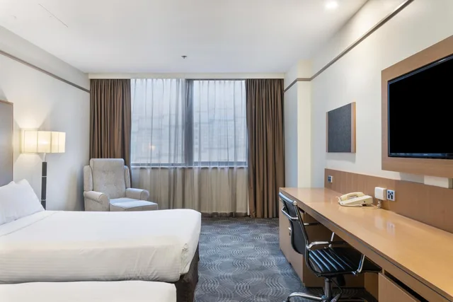 City, Superior, Double or Twin Bed, Stamford Plaza Adelaide 7/9
