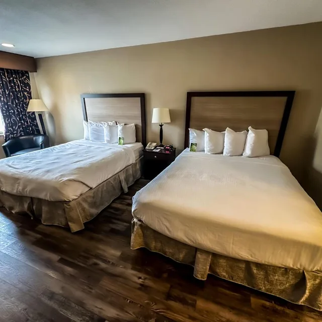 غرفة بسرير كوين، Best Western Plus Heritage Inn 2/10