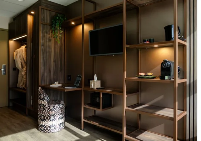 Deluxe, Twin Beds, Wageningen International Congress Centre 8/9