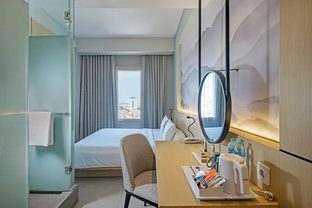 Smart, Economy, Twin Beds، Harris Hotel & Convention Gubeng 5/6
