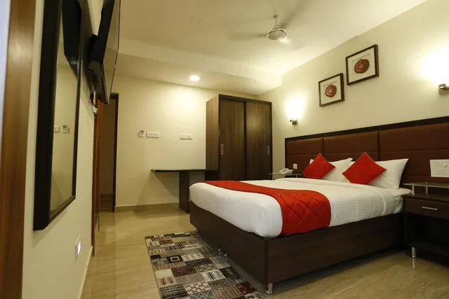 غرفة سوبيريور بسرير كوين، Breeze Suites Transit Hotel 1/1