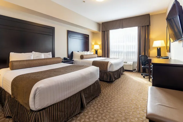 جناح استوديو سوبيريور بسريرين كوين، The Kanata Inns Whitecourt 2/6