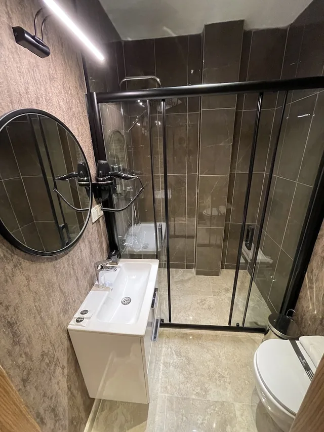 غرفة قياسية بسرير كوين، Weingart Seaside Hotel 4/5