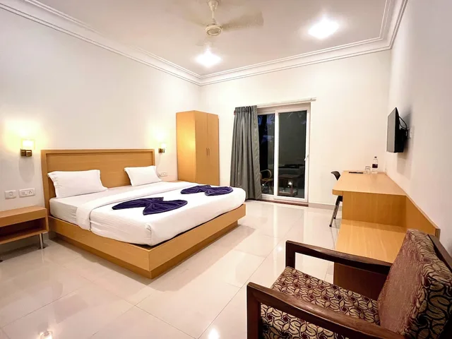 غرفة سوبيريور بسرير كينج بشرفة، Morjim Sunset Guesthouse 6/10