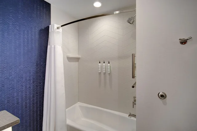 غرفة بسريرين كوين لذوي الإعاقة، Fairfield Inn & Suites Rochester Hills 5/5
