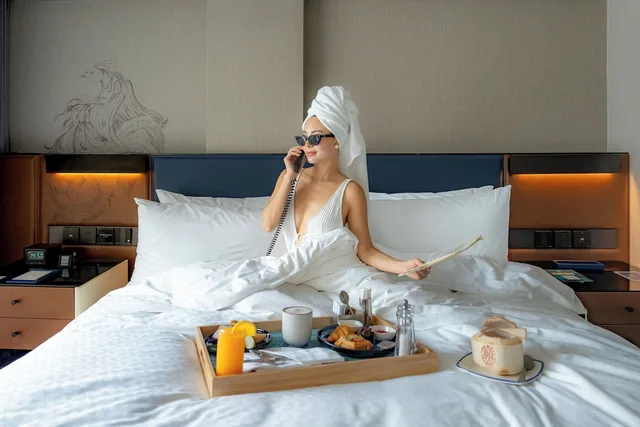 غرفة ديلوكس بسرير كينج بإطلالة على المدينة، Four Points by Sheraton Bangkok, Sukhumvit 22 5/7