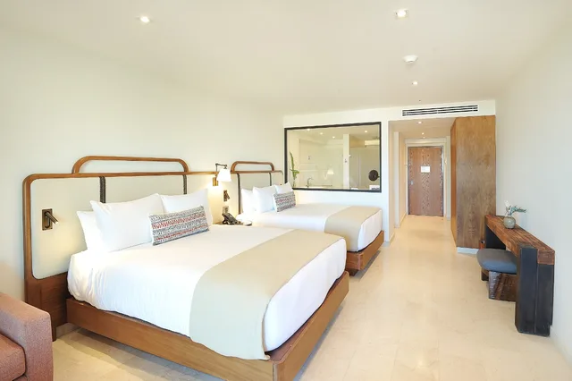 Infinity, 2 Queen Beds, Corazon Cabo Resort and Spa (ex Cabo Villas Beach Resort and Spa) 2/7