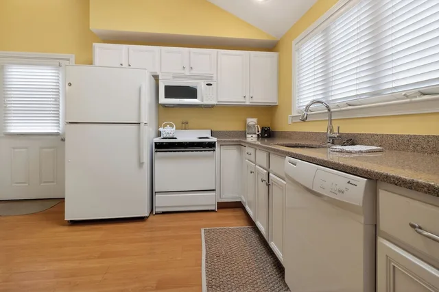 2 Bedrooms, Villa, King and Queen Bed, Sofa, Colonial Acres Resort 8/8