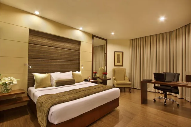 غرفة ديلوكس تنفيذية، Hotel Express Residency Vadodara 2/3