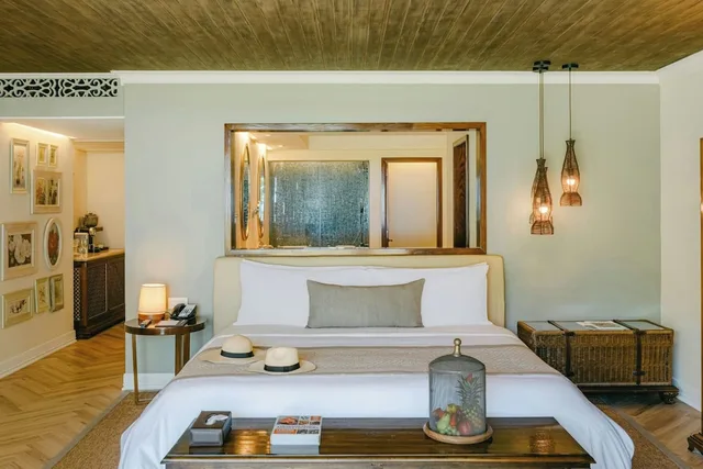 جناح جونيور بسرير كينج مع أريكة، The St. Regis Le Morne Resort, Mauritius 5/8