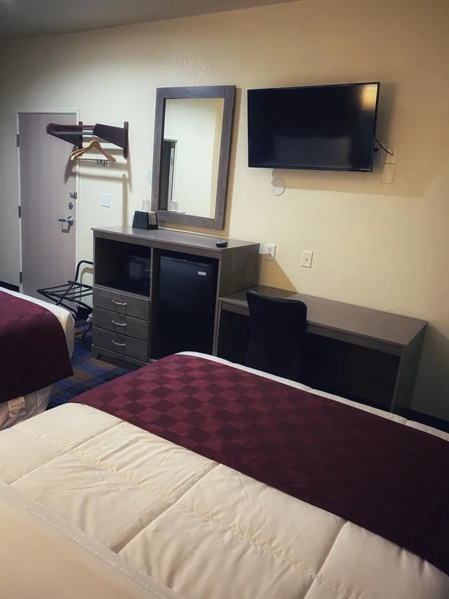 غرفة قياسية بسرير مزدوج، Best Western Executive Inn Battle Creek 4/6