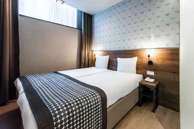 غرفة اقتصادية بسريرين منفصلين، Melrose Hotel 4/7