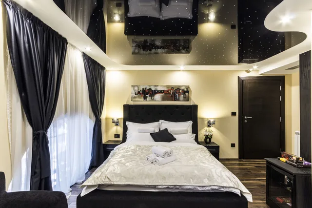غرفة ملكية بسرير كوين، Madison Rooms 2/4