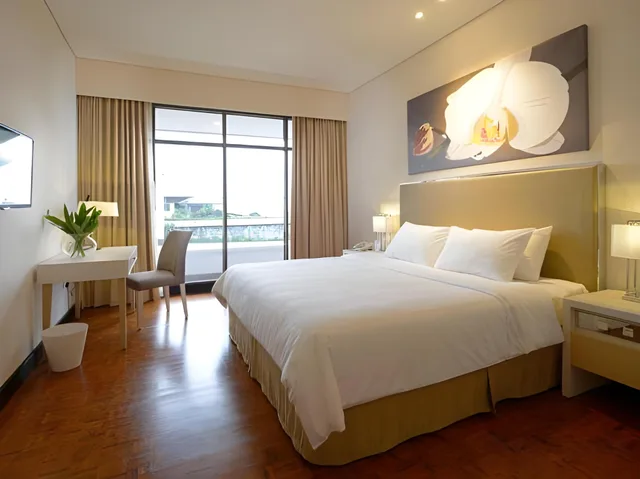 Suite, King Bed, Surya Hotel Cottages Prigen 1/1