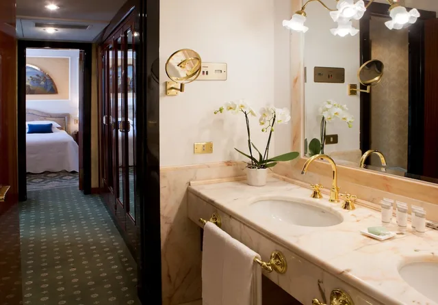 جناح بسرير كينج وسريرين منفصلين، Starhotels Du Parc 9/11
