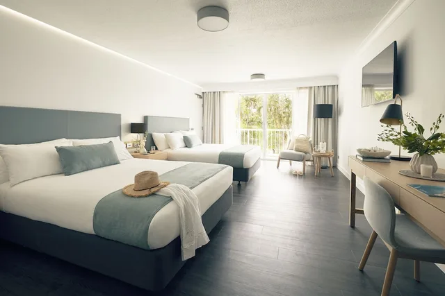 Superior, 2 Queen Beds, Pool Side، Daydream Island Resort and Living Reef 1/3