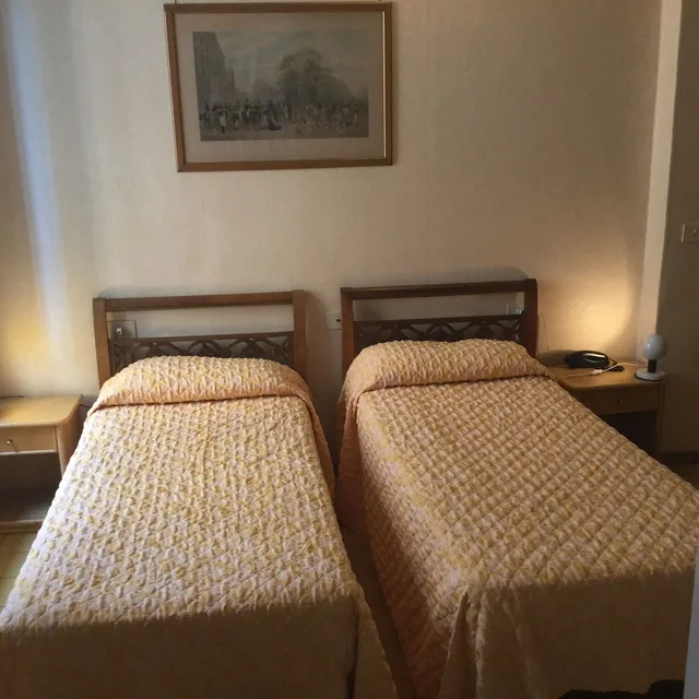 غرفة بسرير مزدوج أو سريرين منفصلين، Hotel Touring 8/10