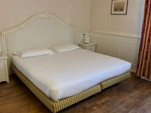 Deluxe, Queen Bed, No Elevator، Villa Patriarca 1/10