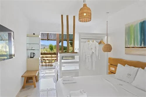 Loft, Junior Suite, Annex، Alia Luxury Suites and Spa 1/1