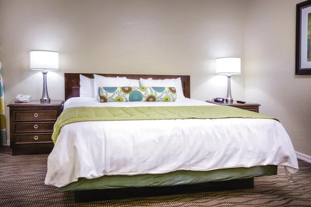 Two Bedroom Suite (2BR)، Star Island Resort & Club 4/7
