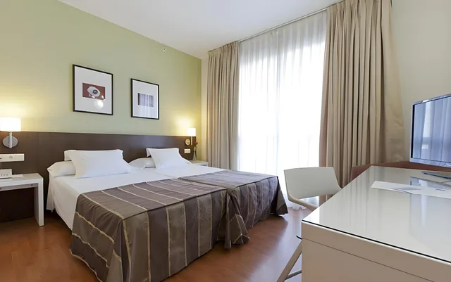 غرفة تُحدَّد عند الوصول، Hotel Vertice Sevilla 1/1