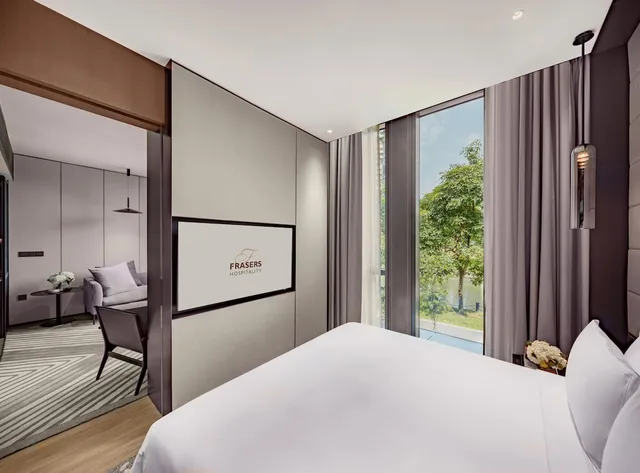 جناح ديلوكس بسرير كينج بإطلالة على النهر بغرفة نوم واحدة مع دخول الصالة، Fraser Residence River Promenade Singapore 1/3