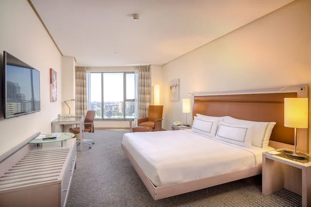Melia, King Bed، Melia Valencia Palacio de Congresos Formely Hilton Valencia 5/10