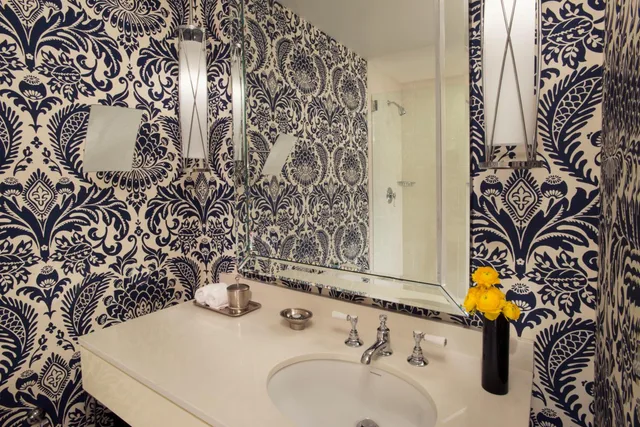 غرفة بسرير كينج بغرفة نوم واحدة لذوي الإعاقة، Kimpton Hotel Monaco Philadelphia 2/2