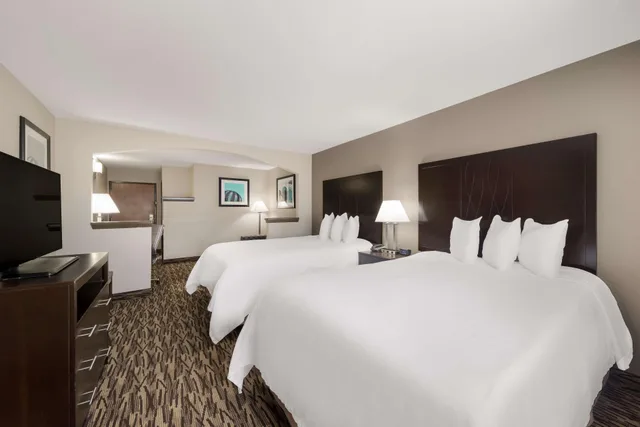 جناح بسريرين كوين، Comfort Suites Plano East - Richardson 1/2